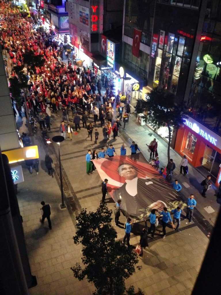 karşıyaka çarşı