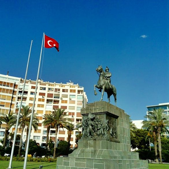 CumhuriyetMeydani33