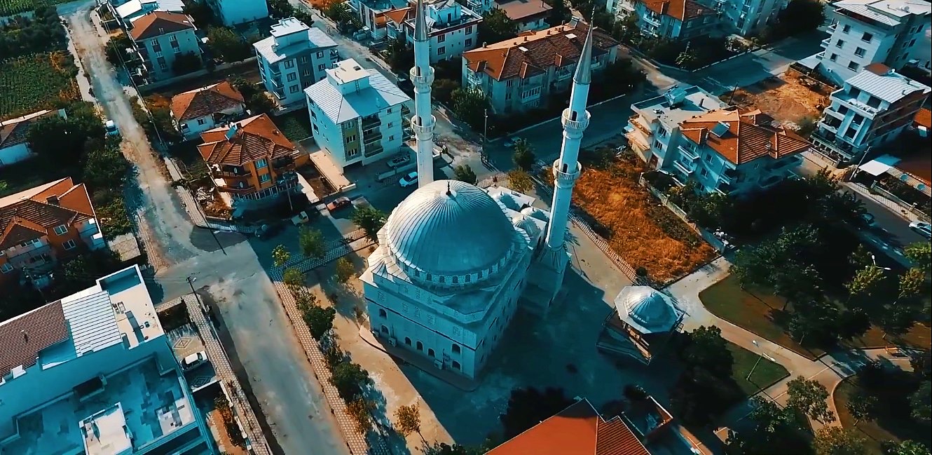 Akhisar Camii