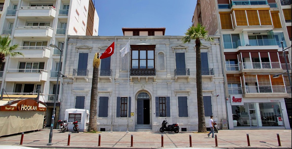 İzmir Atatürk Müzesi