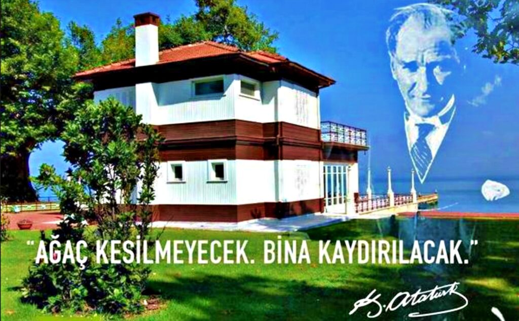 Mustafa Kemal Atatürk Yürüyen Köşk