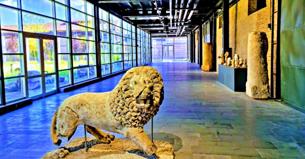 Adana Etnografya ve Arkeoloji Müzesi