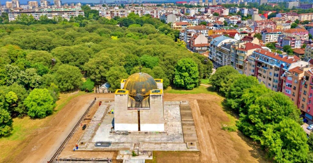 National Revival Heroes Monument