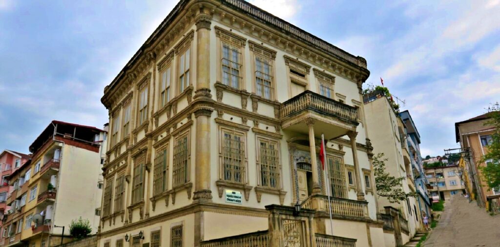 Paşaoğlu Konağı ve Etnografya Müzesi