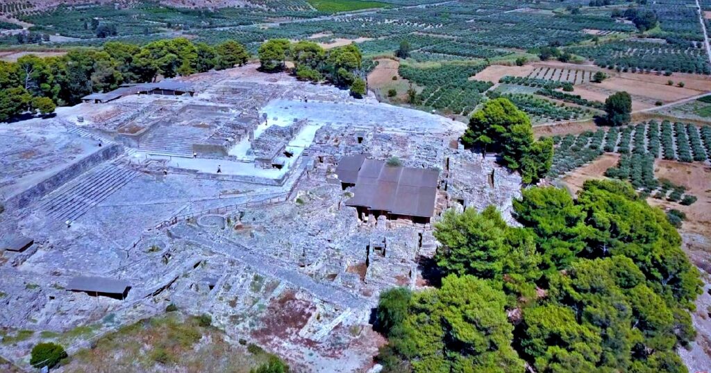 Phaistos Minoan Sarayı