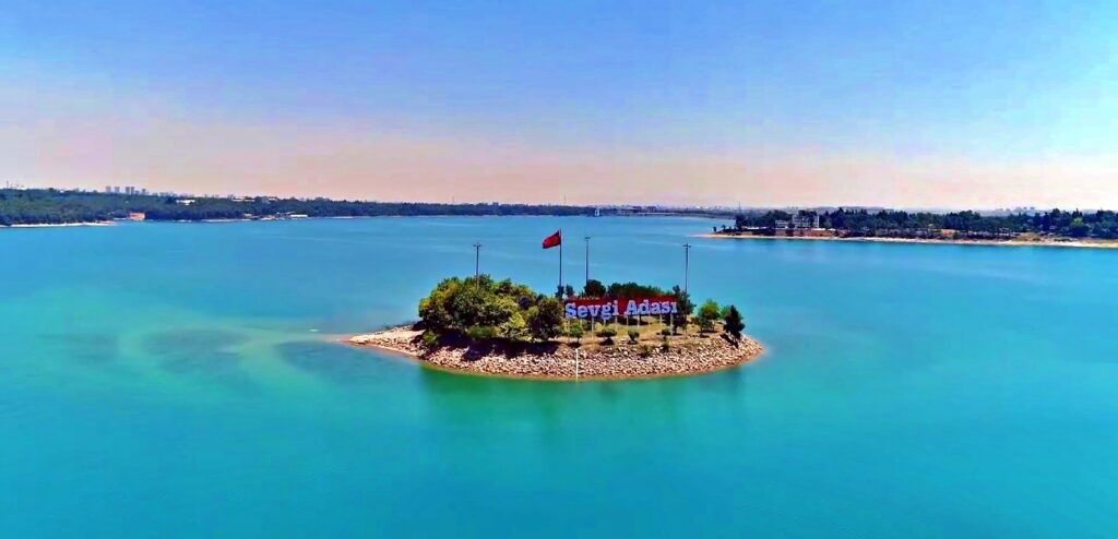 Sevgi Adası Adana